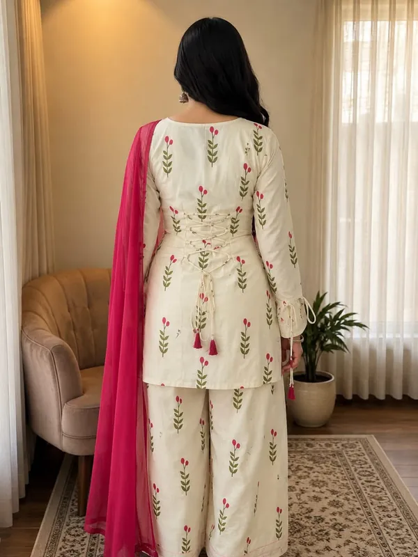 Premium_Floral_Printed_Kurta_Palazzo_Set_with_Dupatta_|_Elegant_3-Piece_Ethnic_Wear