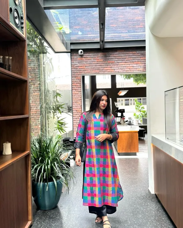 Smart_Mul_Cotton_A-Line_Kurti_&_60/60_Cotton_Plazo_Set_with_Madrasi_Checks