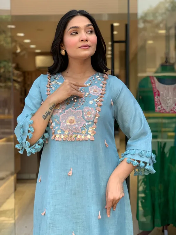 Summer_Special_Cotton_Flax_Co-ord_Set_with_Delicate_Embroidery,_Lace_&_Handwork