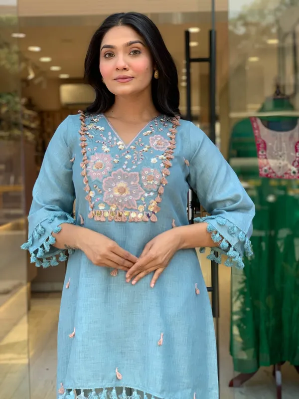 Summer_Special_Cotton_Flax_Co-ord_Set_with_Delicate_Embroidery,_Lace_&_Handwork