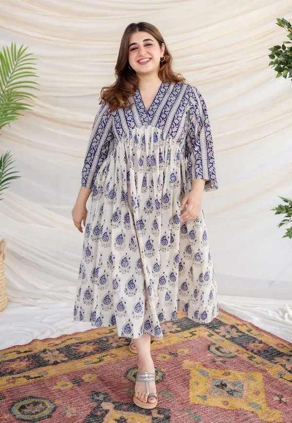 Summer_Special_Cotton_Flax_Co-ord_Set_with_Delicate_Embroidery,_Lace_&_Handwork_Blue