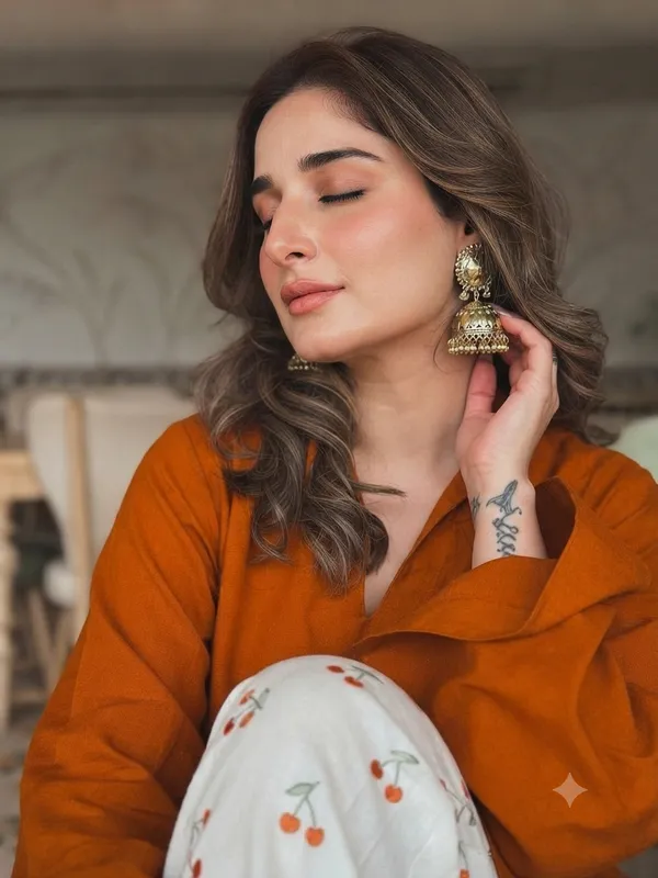 Trendy_Corset-Style_Cotton_Kurta_&_Off-White_Cherry_Motif_Farshi_Salwar_Set_-Rust