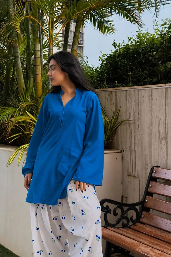 Trendy_Corset-Style_Cotton_Kurta_&_Off-White_Cherry_Motif_Farshi_Salwar_Set_-_Blue