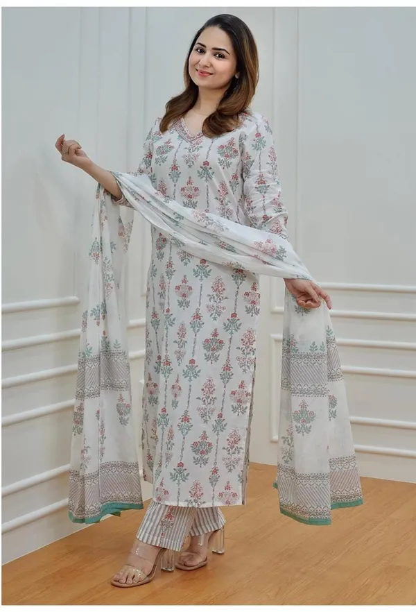 White_Cotton_Kurti_Set_With_Dupatta_For_Women