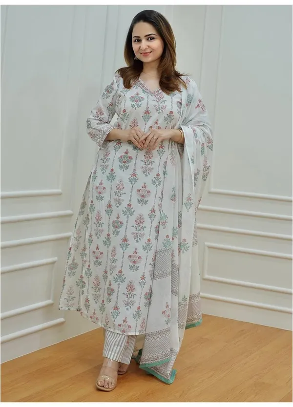 White_Cotton_Kurti_Set_With_Dupatta_For_Women