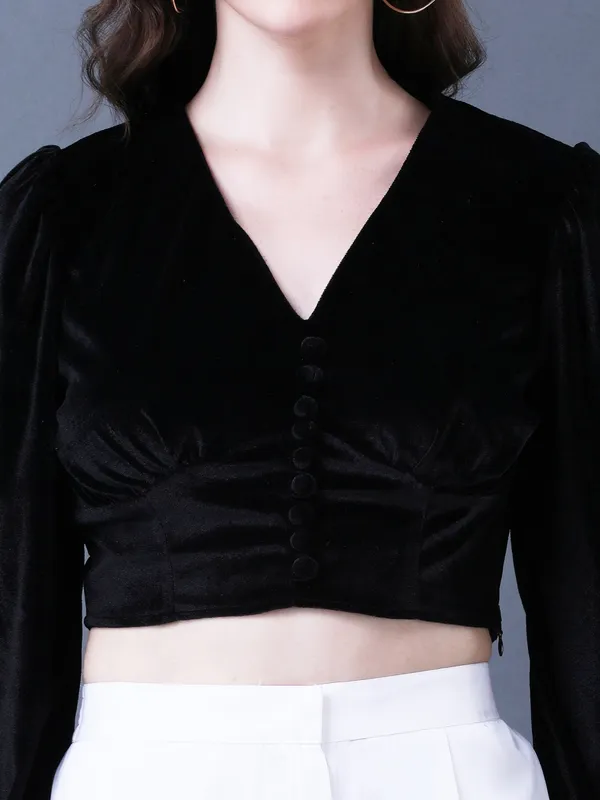 Solid_Black_Velvet_V_Neck_Long_Sleeve_Crop_Top