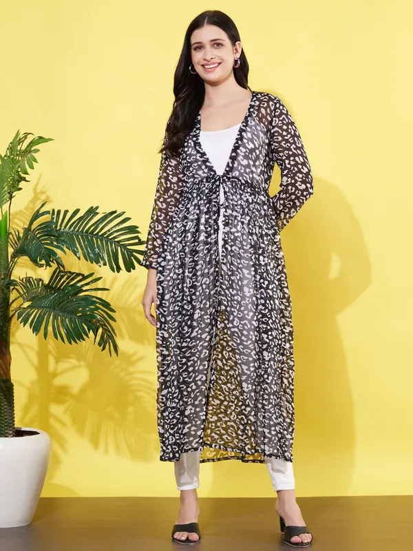 Women_Animal_Printed_Black_Chiffon_Longline_Front_Open_Shrug