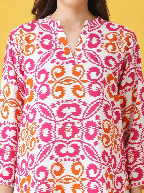 Women_Abstract_Printed_White_Mandarin_Neck_Roll_up_Sleeves_Rayon_Casual_Top