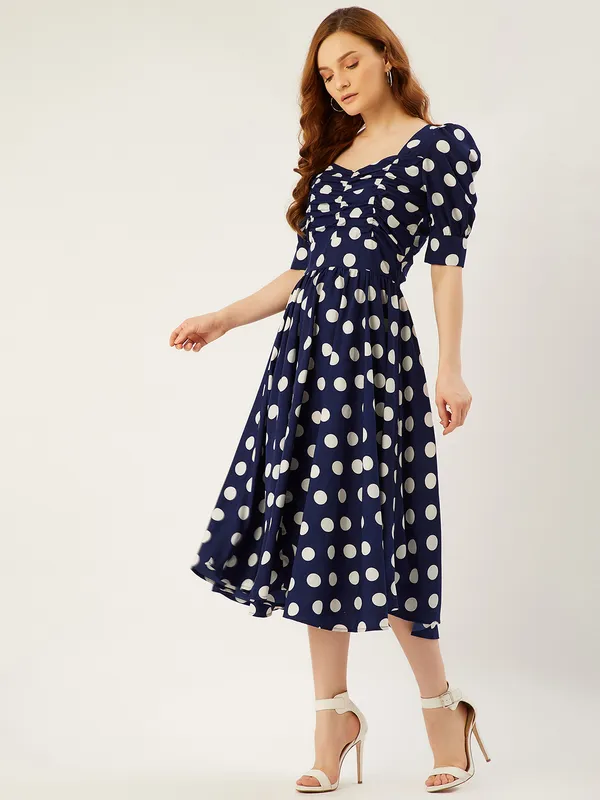 Polka_Dot_Printed_Blue_Sweetheart_Neck_Half_Sleeve_Fit_and_Flare_Knee_Length_Dress