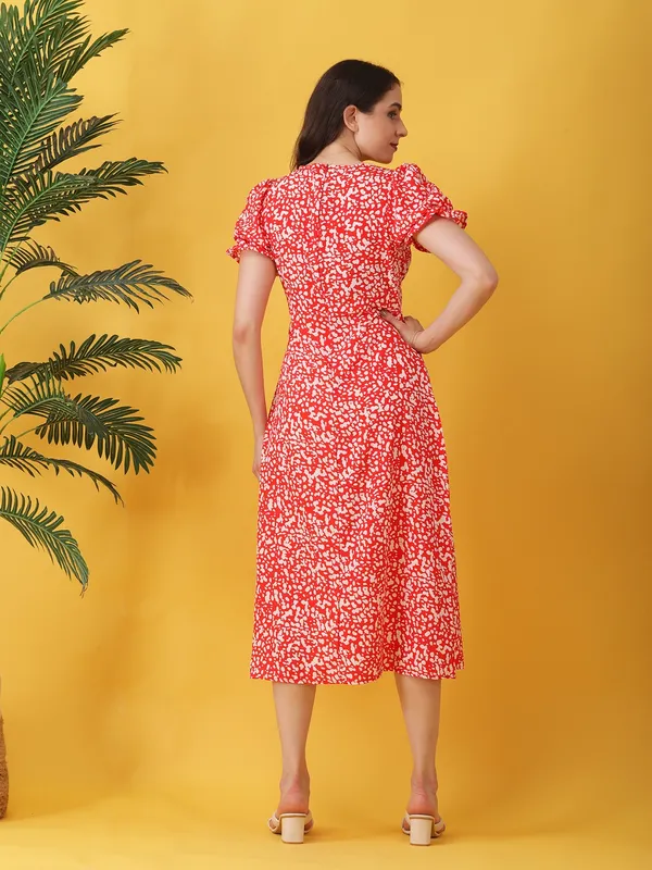 Abstract_Printed_Orange_Crepe_V_Neck_Short_Puff_Sleeve_Fit_and_Flare_Midi_Dress