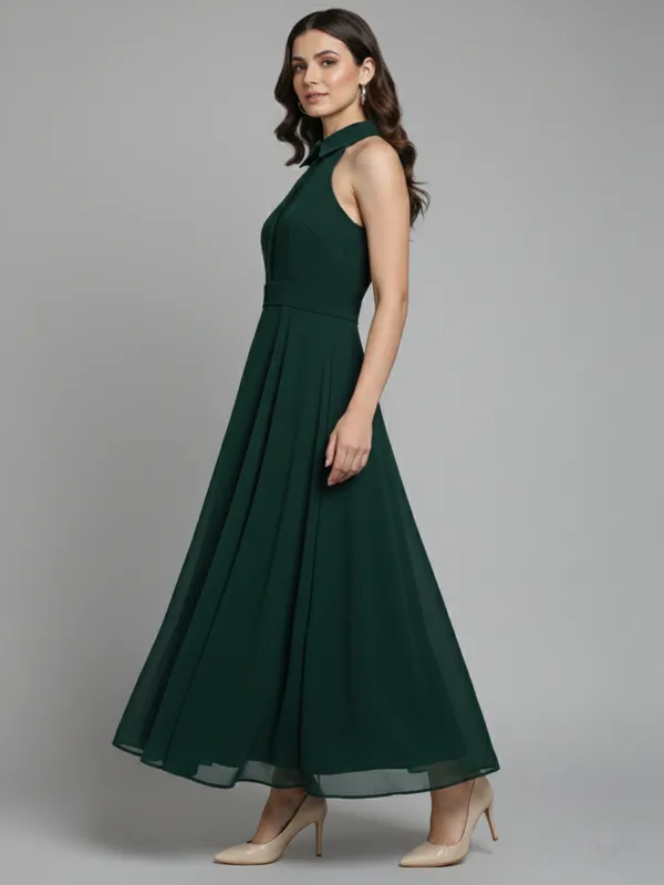 Solid_Green_Georgette_Halter_Neck_Sleeveless_Fit_and_Flare_Midi_Dress