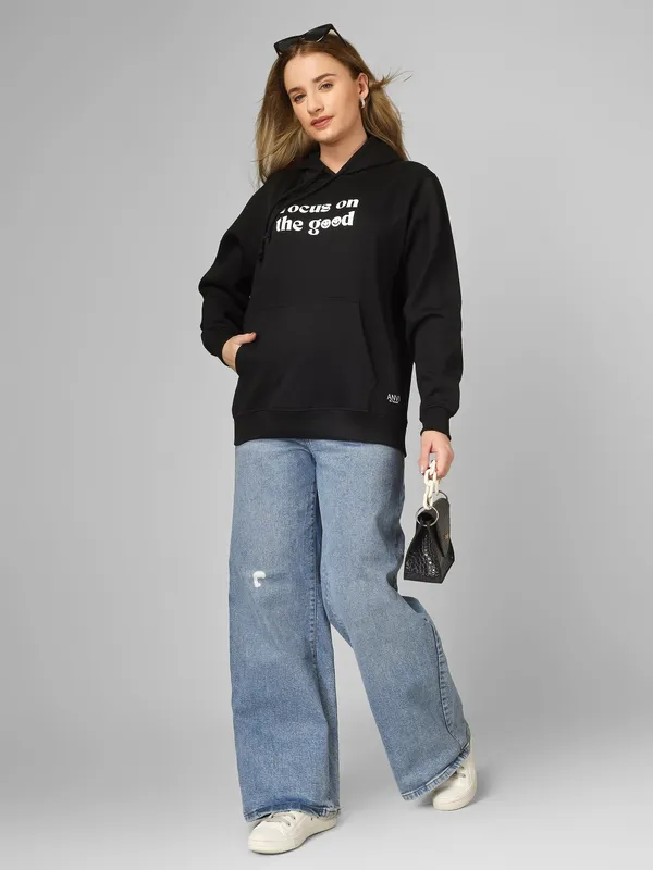 Women_Typography_Black_Spun_Fleece_Relaxed_Fit_Pullover_Hoodies