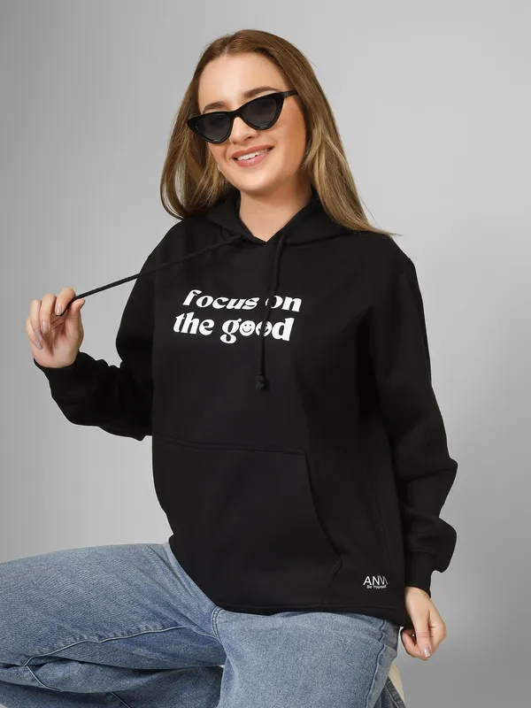 Women_Typography_Black_Spun_Fleece_Relaxed_Fit_Pullover_Hoodies