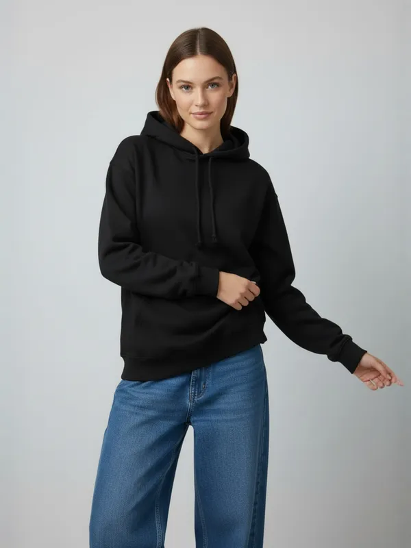Women_Solid_Black_Spun_Fleece_Long_Sleeve_Hoodie