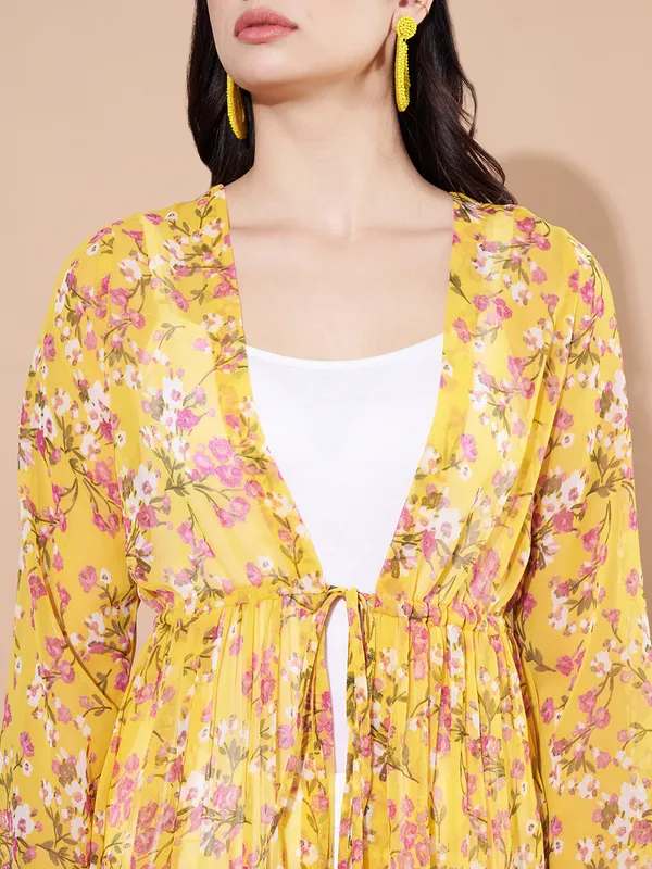 Women_Floral_Printed_Yellow_Georgette_Longline_Front_Open_Shrug