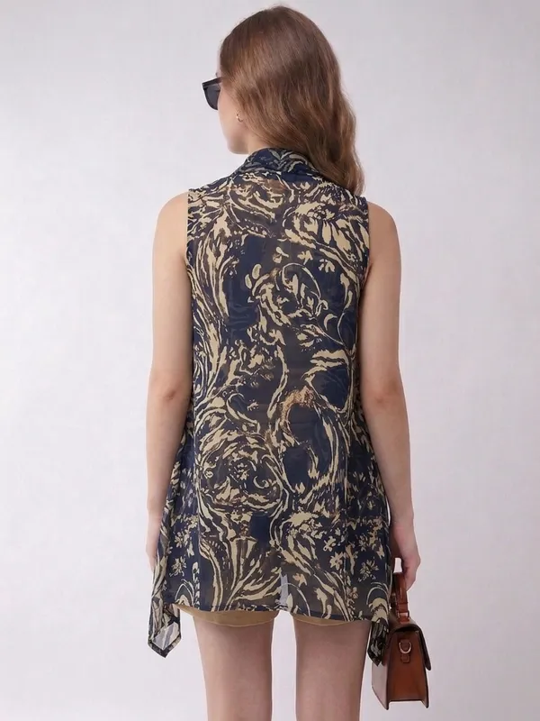 Women_Floral_Printed_Black_Beige_Georgette_Sleeveless_Front_Open_Regular_Shrug_With_Asymmetric_Hemline
