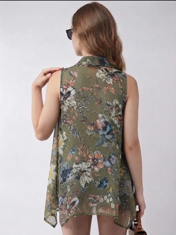 Women_Floral_Printed_Green_Beige_Georgette_Sleeveless_Front_Open_Regular_Shrug_With_Asymmetric_Hemline