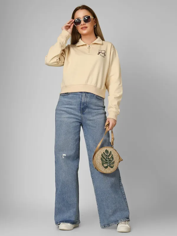 Women_Typography_Bottle_Green_Spun_Fleece_Relaxed_Fit_Pullover_Sweatshirt