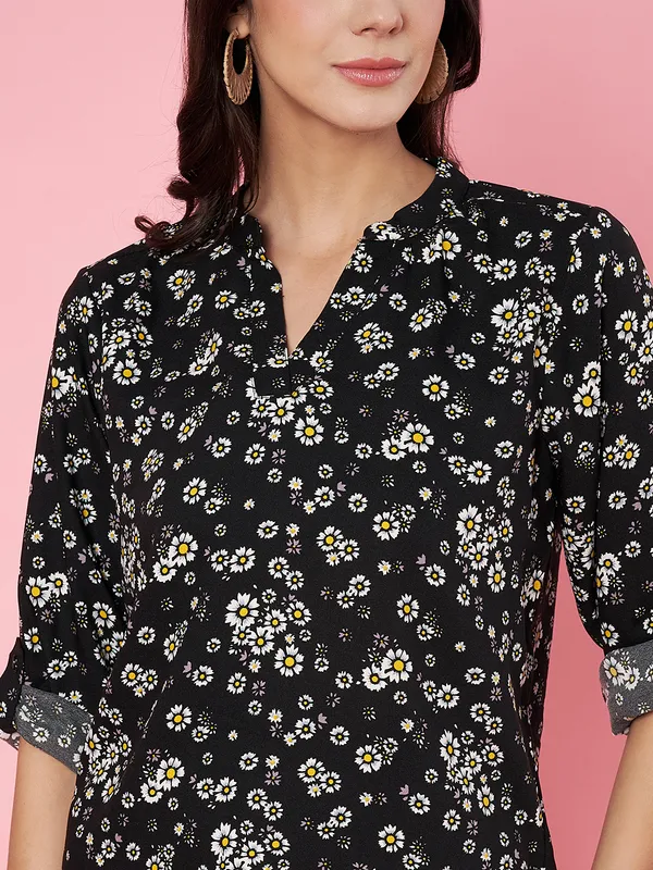 Floral_Printed_Black_Mandarin_Neck_Roll-up_Sleeve_Crepe_Regular_Top