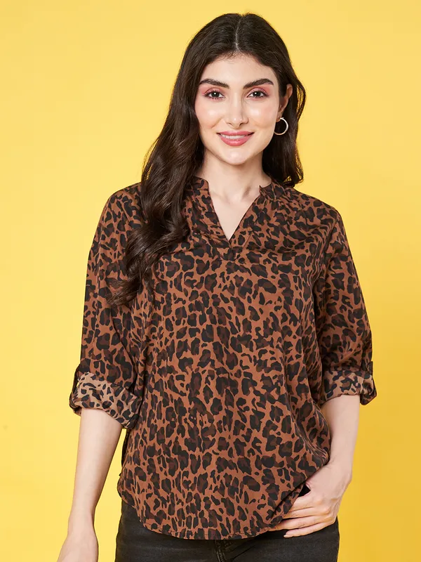 Women_Animal_Printed_Brown_Mandarin_Neck_3/4th_Roll_up_Sleeve_Crepe_Casual_Regular_Top