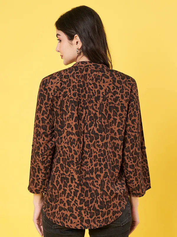 Women_Animal_Printed_Brown_Mandarin_Neck_3/4th_Roll_up_Sleeve_Crepe_Casual_Regular_Top