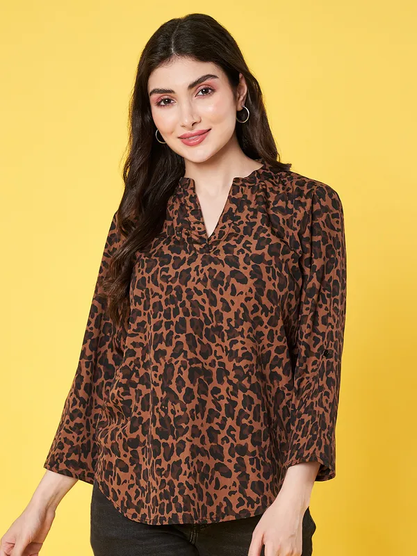 Women_Animal_Printed_Brown_Mandarin_Neck_3/4th_Roll_up_Sleeve_Crepe_Casual_Regular_Top