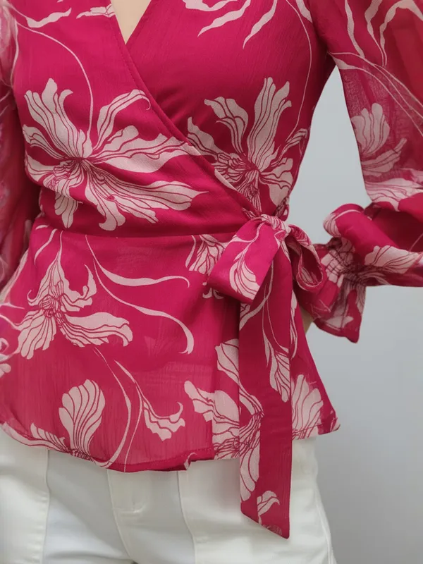 ANVI_Be_Yourself_Women_Floral_Printed_Pink_Chiffon_V_Neck_Long_Sleeve_Waist_Tie-ups_Wrap_Top