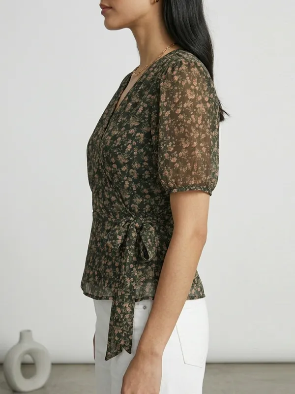 Floral_Printed_Black_Chiffon_V_Neck_Short_Puff_Sleeve_Waist_Tie-ups_Regular_Top_For_Women