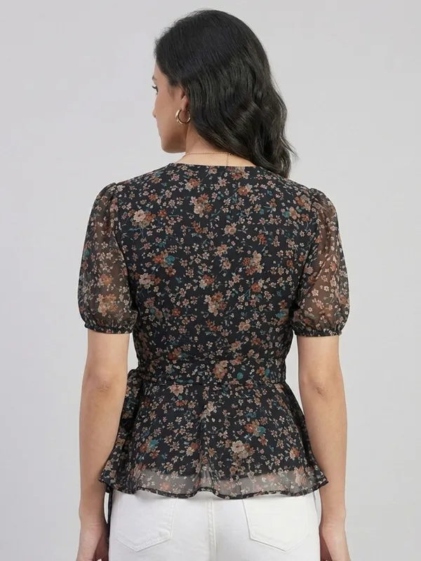 Floral_Printed_Black_Georgette_V_Neck_Short_Puff_Sleeve_Waist_Tie-ups_Regular_Top_For_Women