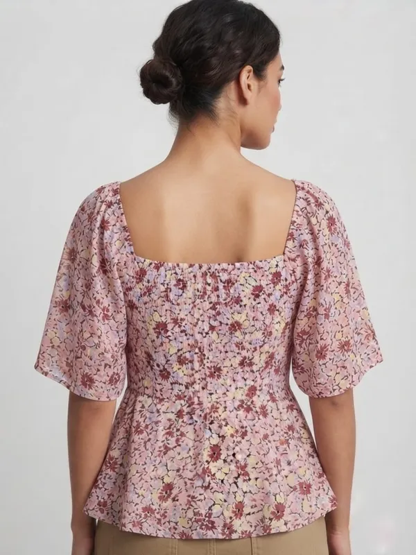 ANVI_Be_Yourself_Women_Floral_Printed_Pink_Square_Neck_Flutter_Sleeve_Smocked_Regular_Peplum_Top