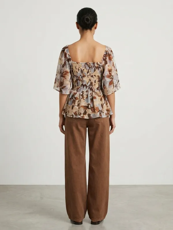 ANVI_Be_Yourself_Women_Floral_Printed_Brown_Chiffon_Square_Neck_Short_Flared_Sleeves_Smocked_Peplum_Top