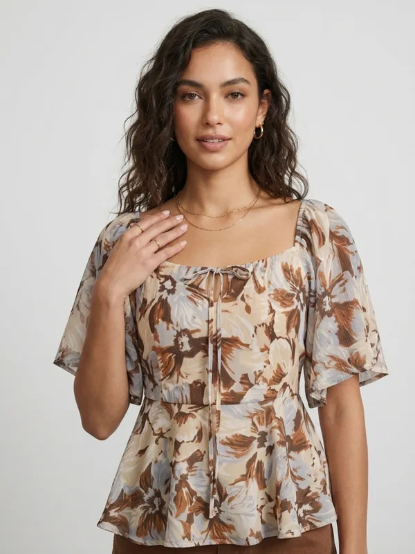 ANVI_Be_Yourself_Women_Floral_Printed_Brown_Chiffon_Square_Neck_Short_Flared_Sleeves_Smocked_Peplum_Top