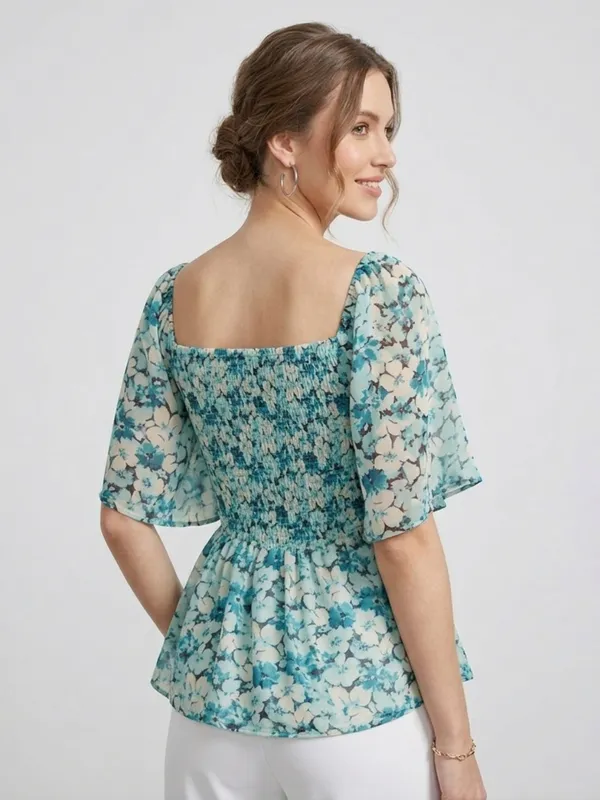ANVI_Be_Yourself_Women_Floral_Printed_Sea_Green_Georgette_Square_Neck_Short_Flared_Sleeves_Smocked_Peplum_Top