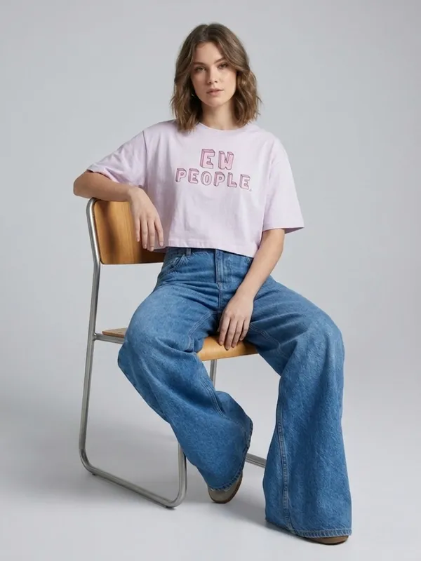 ANVI_Be_Yourself_Women_Printed_Lavender_Cotton_Round_Neck_Half_Sleeve_Oversized_Crop_T-Shirt