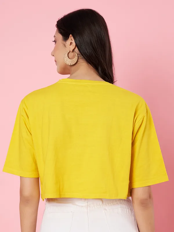 Women_Floral_Printed_Yellow_Cotton_Crop_Oversized_T-shirt
