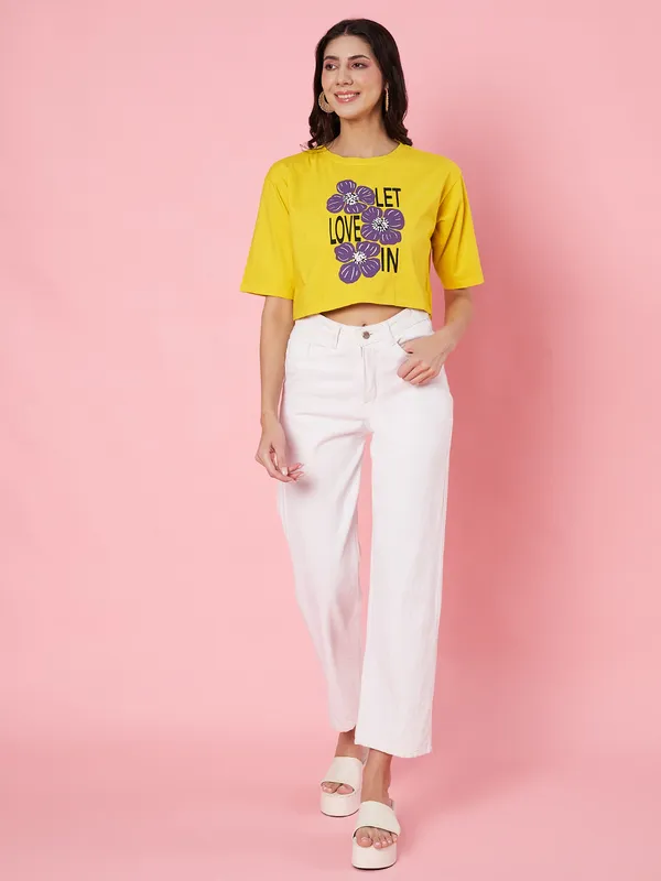 Women_Floral_Printed_Yellow_Cotton_Crop_Oversized_T-shirt