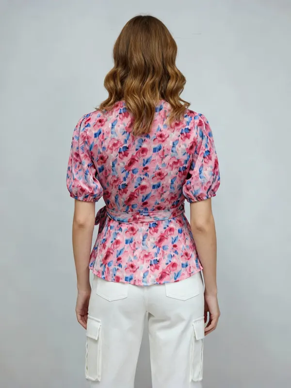 Women_Floral_Printed_Baby_Pink_Georgette_V_Neck_Short_Puff_Sleeve_Casual_Wrap_Top