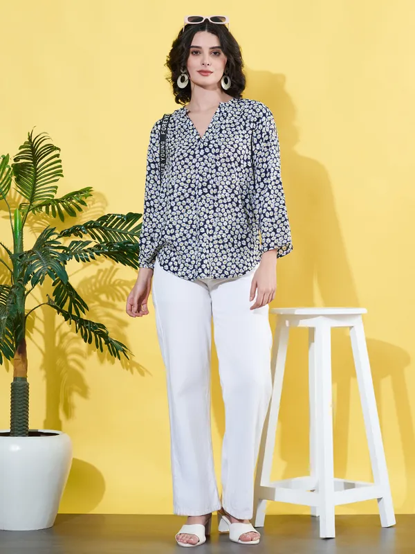 Women_Floral_Printed_Blue_Mandarin_Neck_Crepe_Casual_Top