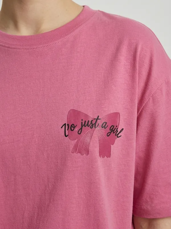 ANVI_Be_Yourself_Women_Printed_Pink_Cotton_Round_Neck_Half_Sleeve_Oversized_T-Shirt