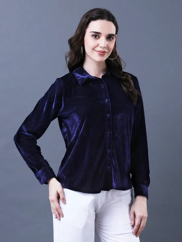 Solid_Navy_Blue_Velvet_Collared_Neck_Long_Sleeve_Button_Down_Regular_Shirt