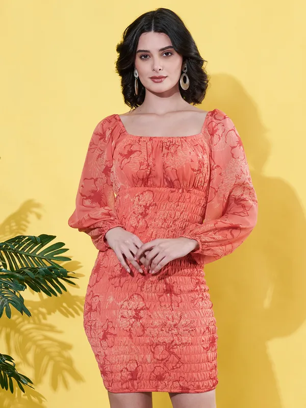 Women_Floral_Printed_Peach_Square_Neck_Smocked_Bodycon_Mini_Casual_Dress