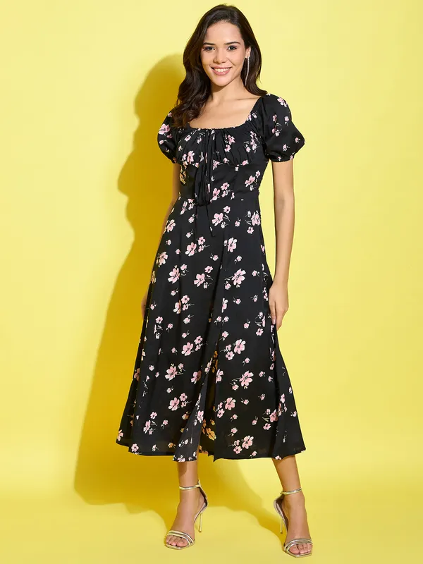 Women_Black_Floral_Printed_Fit_&_Flare_Midi_Crepe_Dress_With_Slit