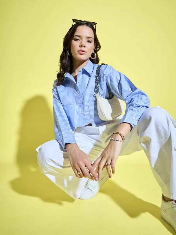 Women_Blue_Stripped_Collared_Neck_Relaxed_Casual_Shirt_With_Patch_Pocket