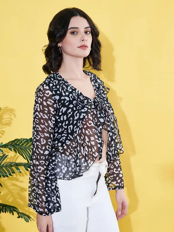 Women_Floral_Printed_Black_Ruffled_Neck_Chiffon_Casual_Front_Tie-ups_Crop_Top