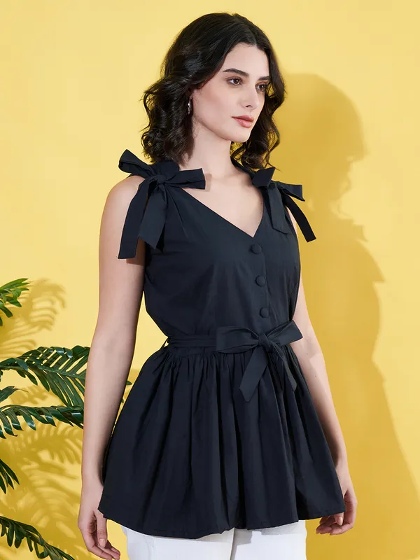 Women_Solid_Black_V_Neck_Sleeveless_Waist_Tie-ups_Casual_Peplum_Top