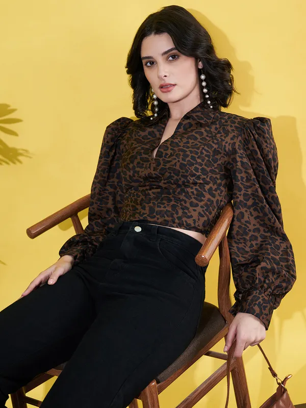 Women_Animal_Printed_Brown_Collared_Neck_Crepe_Casual_Crop_Top