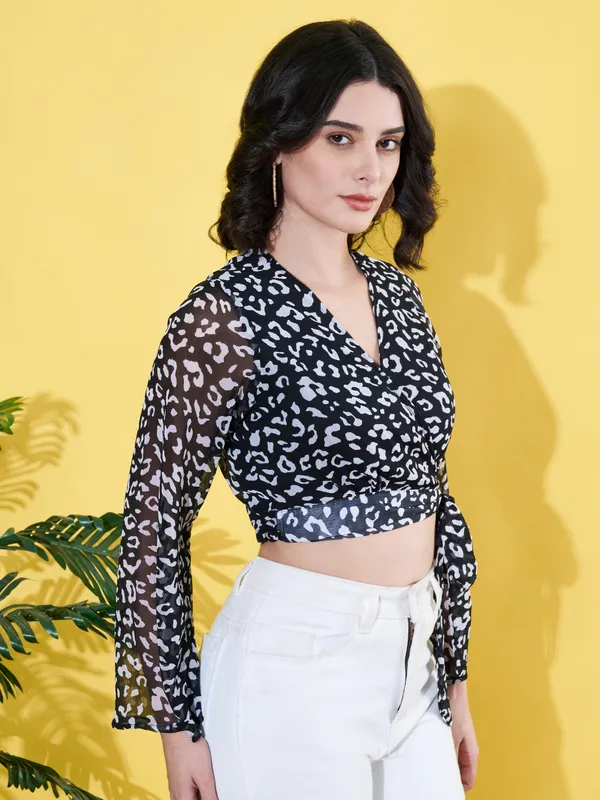 Women_Animal_Printed_Black_V_Neck_Chiffon_Waist_Tie-ups_Crop_Top
