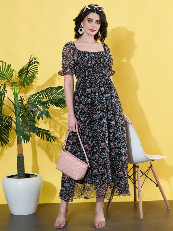 Women_Floral_Printed_Black_Puff_Sleeve_Georgette_Fit_&_Flare_Midi_Dress