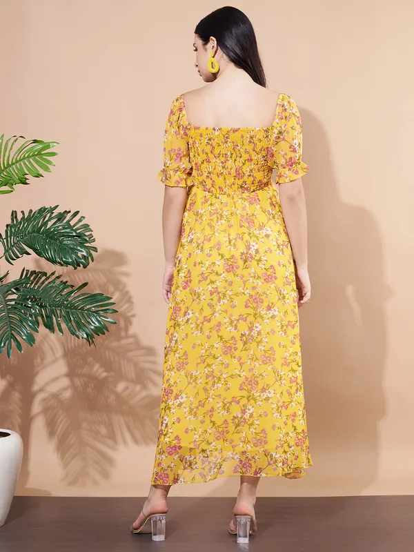 Floral_Printed_Puff_Sleeve_Georgette_Fit_&_Flare_Midi_Dress