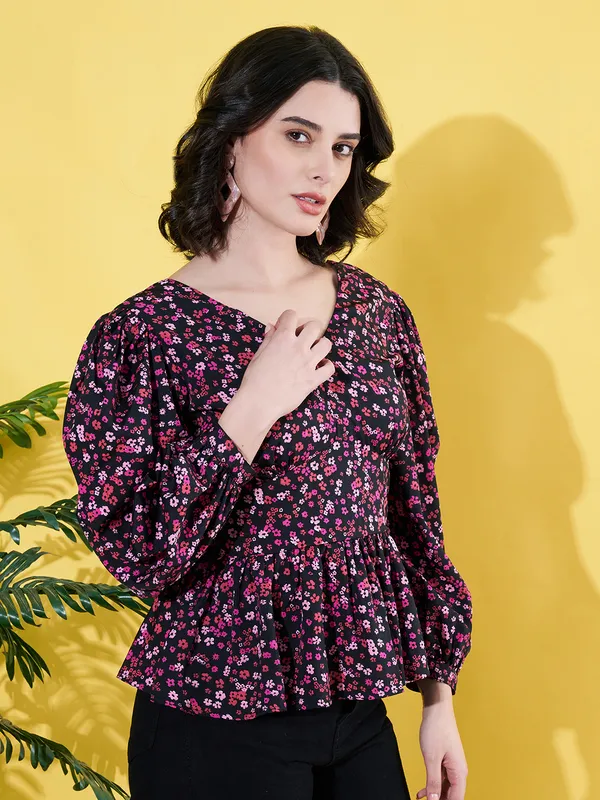 Women_Floral_Printed_Multicolor_V_Neck_Crepe_Casual_Peplum_Top